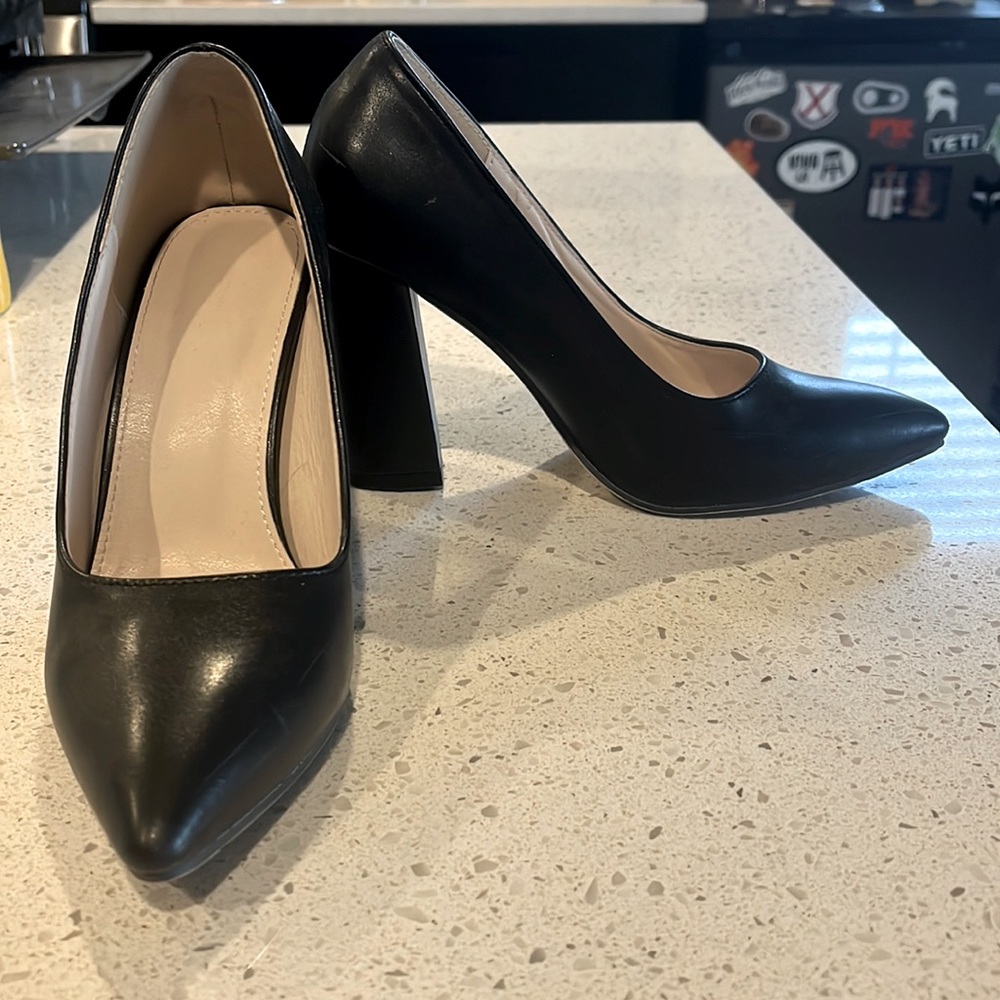 Professional Closed Toe Heels
